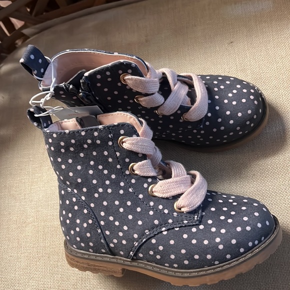 New Car $Jack Girls Polka Dot Combat Lace Up Boots 8 NWT - Picture 2 of 3
